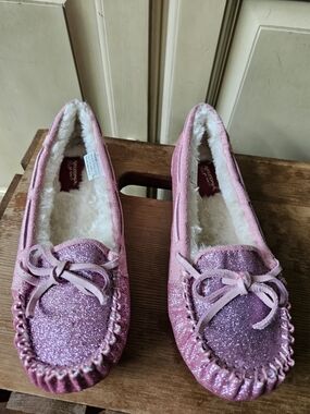 Girl’s Pink Glitter Moccasin Slippers - Faux Fur Lining